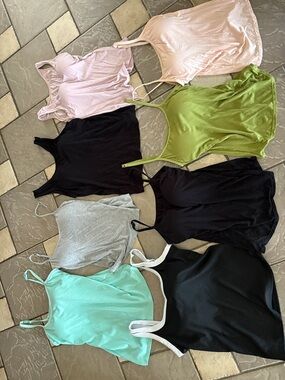 Women’s padded bra tank tops lot 8 camisoles